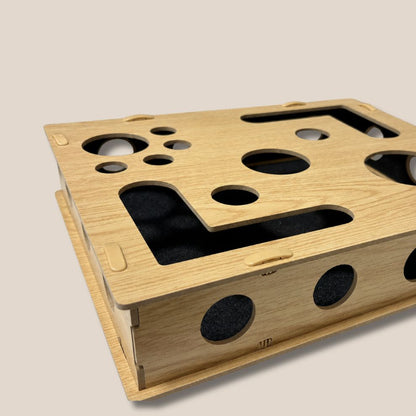 PawScratch | Interaktive Kratz- & Krallenpflegebox für Katzen